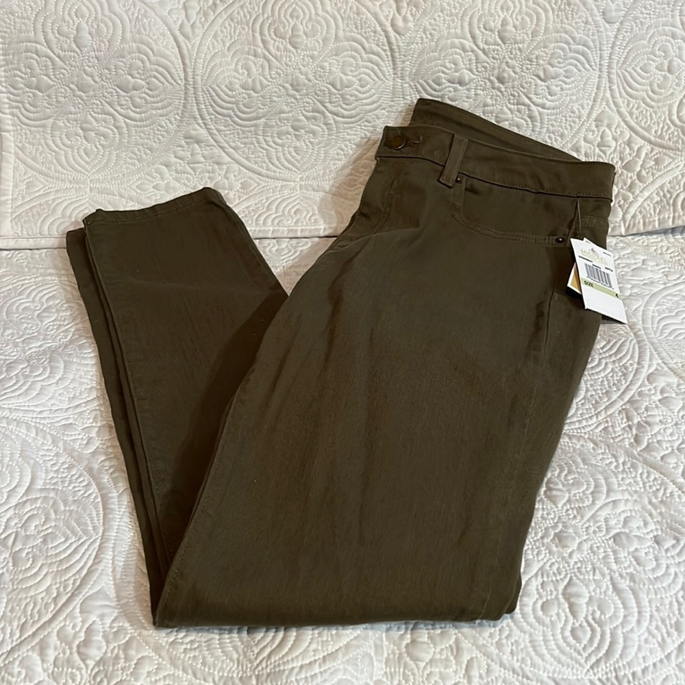 Michael Kors skinny jeans,‎ size 4, NWT